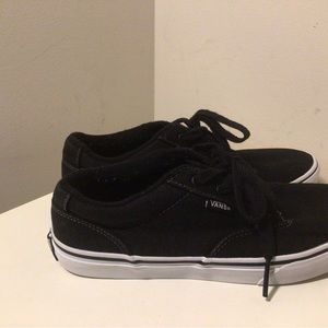 Vans Atwood Kids ‘Black White’- Size 6